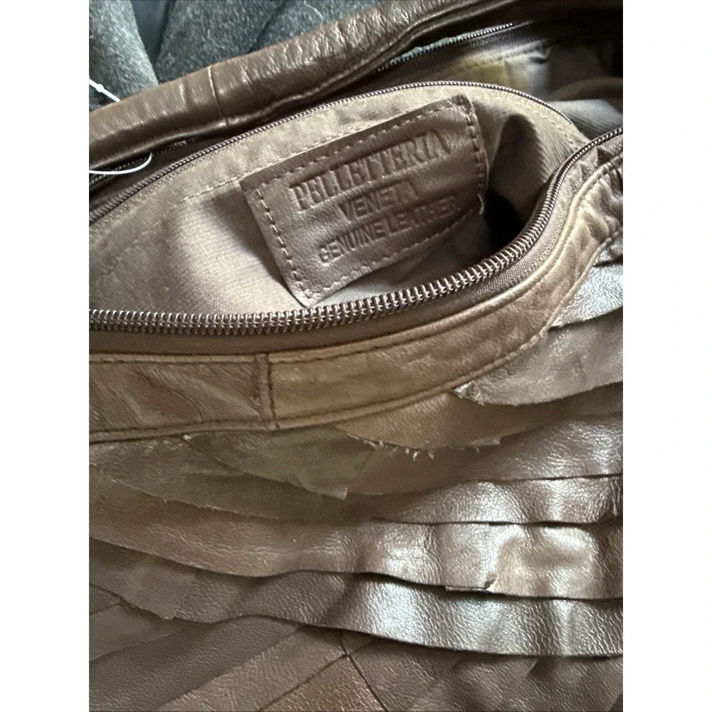PELLETTERIA VENETA Brown Pleated Zip Hobo Shoulder Bag Genuine Leather